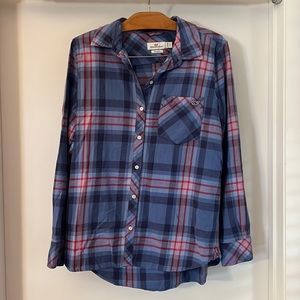 To big of a size for me. I usually wear a 4. This shirt was only worn once.